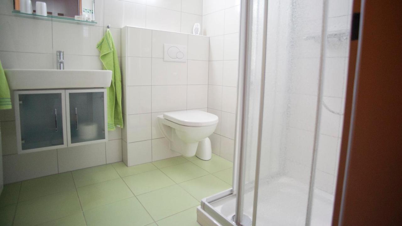 Gastehaus Moser Bed & Breakfast Podersdorf am See Luaran gambar